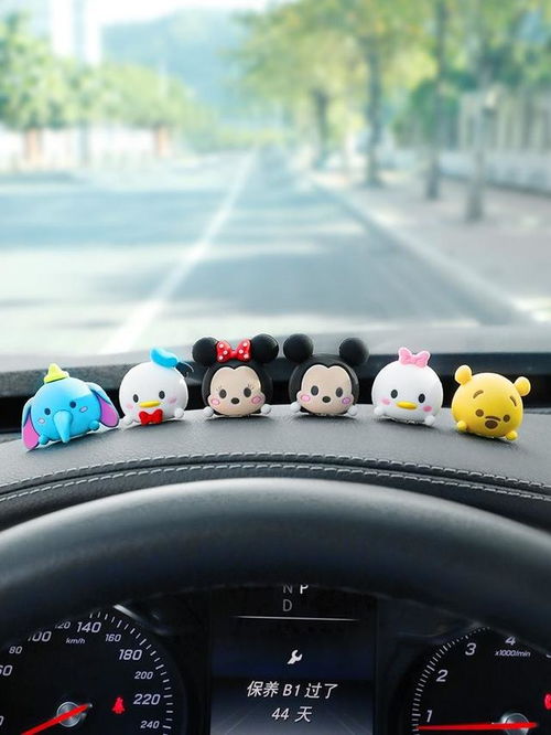 面對(duì)琳瑯滿目的汽車用品,哪些不建議使用呢 我們就來聊聊